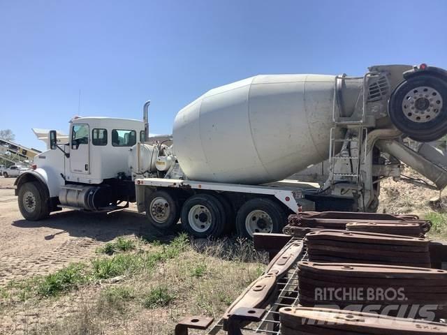 Kenworth W900 Inne