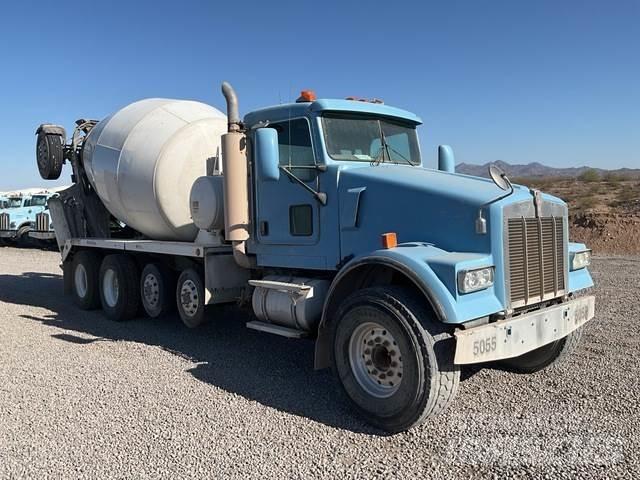 Kenworth W900 Inne