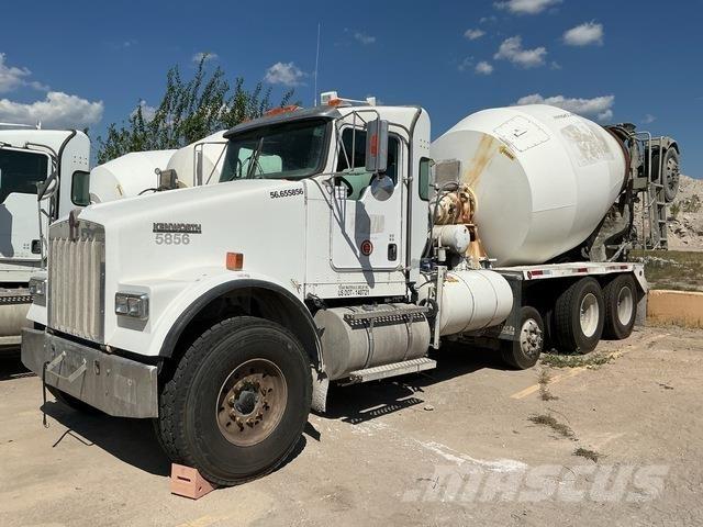 Kenworth W900 Inne