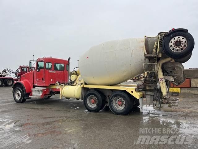 Kenworth W900B Inne