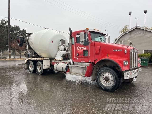 Kenworth W900B Inne