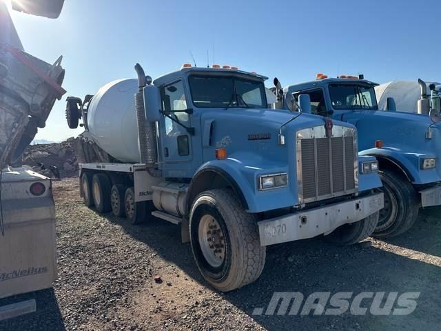 Kenworth W900B Inne