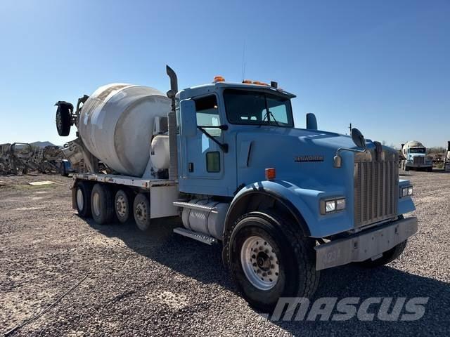 Kenworth W900B Inne