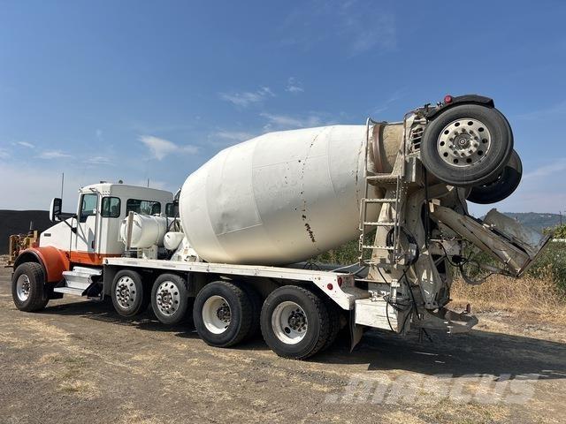 Kenworth W900B Inne