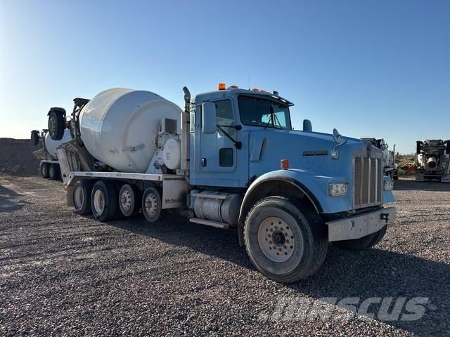 Kenworth W900S Inne