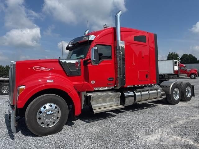 Kenworth W990 Ciągniki siodłowe