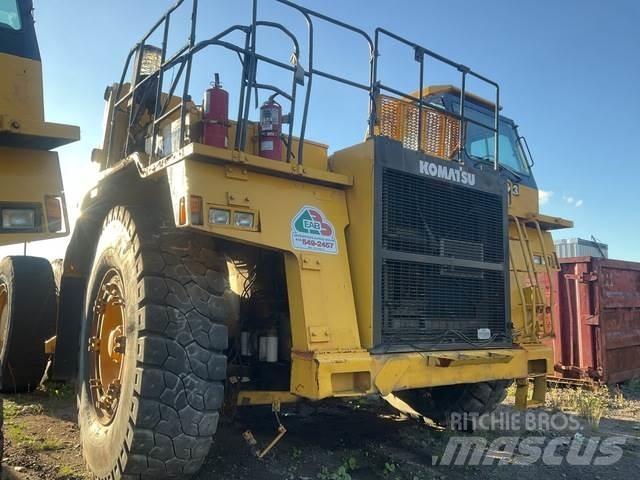 Komatsu 330M Wozidła przegubowe