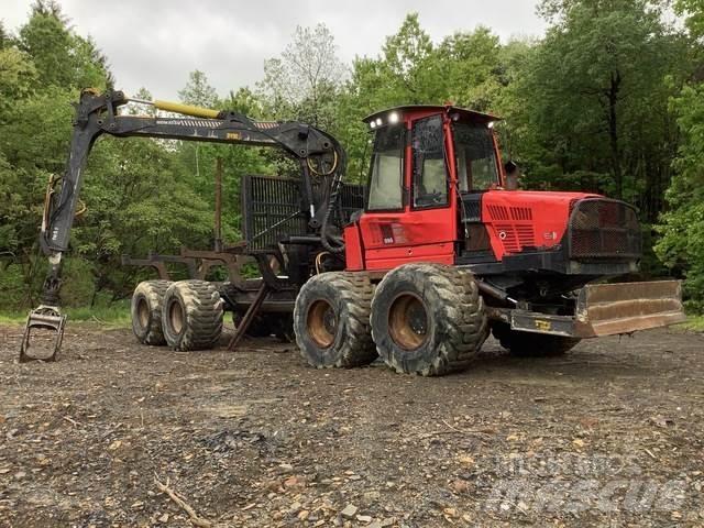 Komatsu 895 Forwardery
