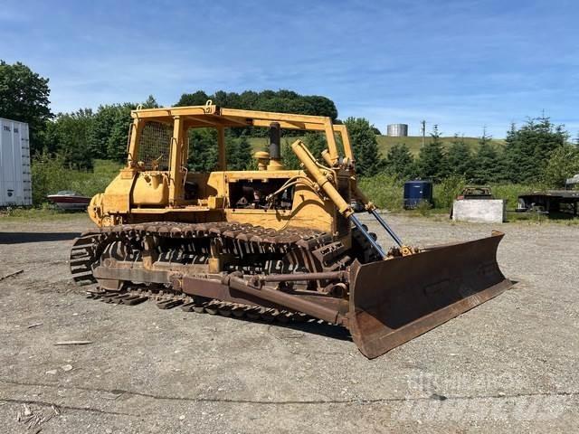 Komatsu D65P-8 Spycharki gąsienicowe