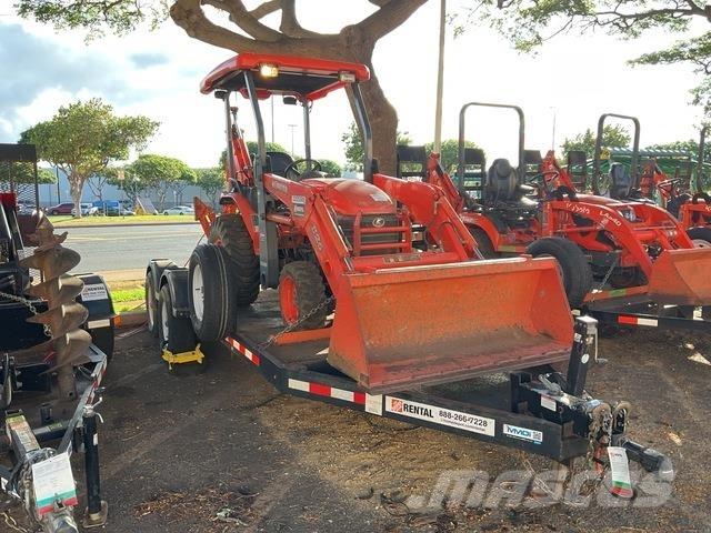 Kubota B26TLB Koparko-ładowarki