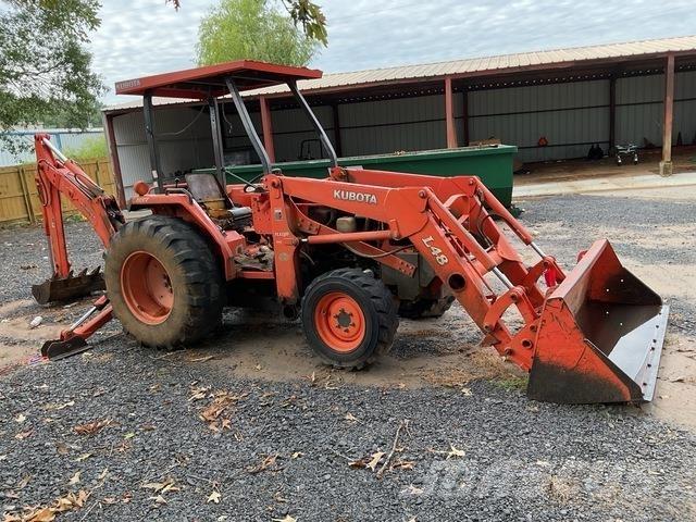 Kubota L48 Koparko-ładowarki
