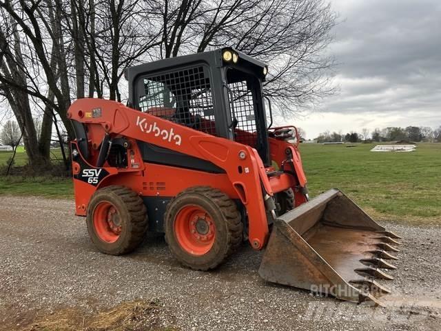 Kubota SSV65 Ładowarki burtowe