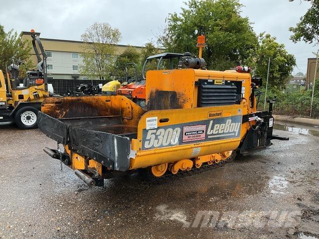 LeeBoy 5300 Rozściełacze do asfaltu