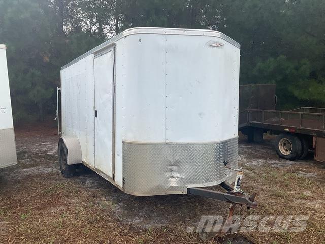  LGS Przyczepy ze skrzynią zamkniętą