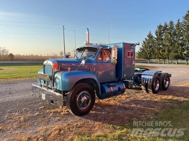 Mack B-61 Ciągniki siodłowe
