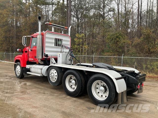 Mack CHN602 Ciągniki siodłowe