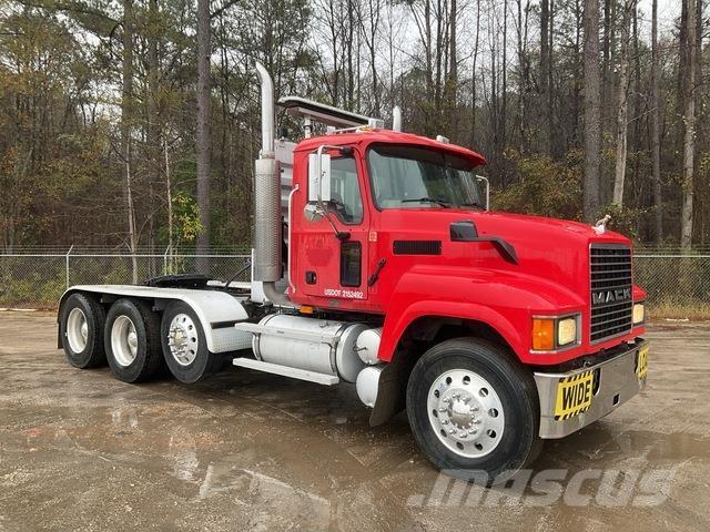 Mack CHN602 Ciągniki siodłowe