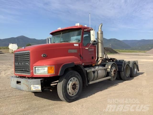 Mack CL733 Ciągniki siodłowe