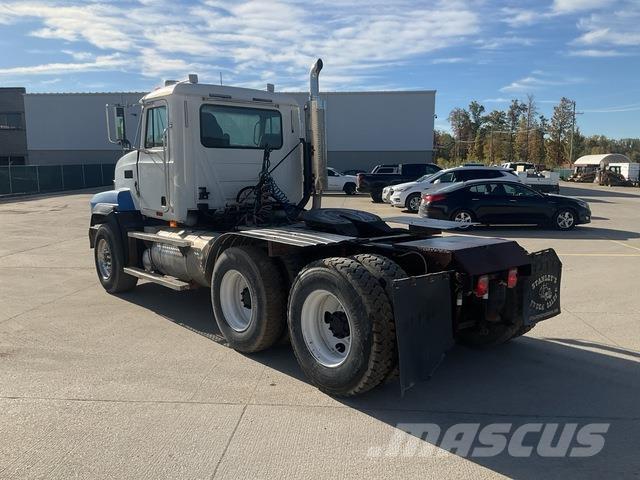 Mack CL753 Ciągniki siodłowe