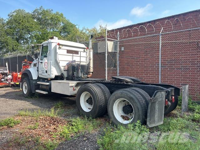 Mack CTP713 Ciągniki siodłowe