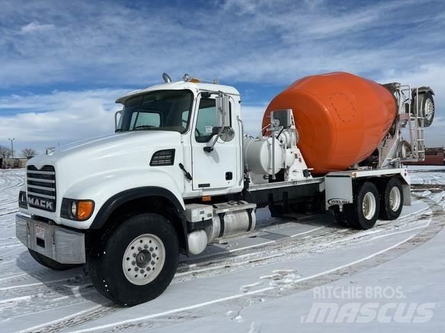 Mack CV513 Inne
