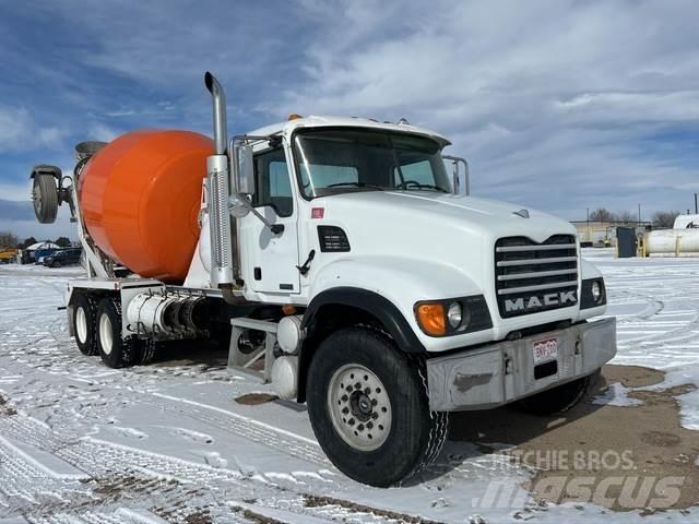 Mack CV513 Inne