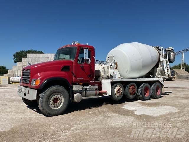 Mack CV513 Inne