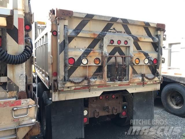 Mack CV700 Wywrotki