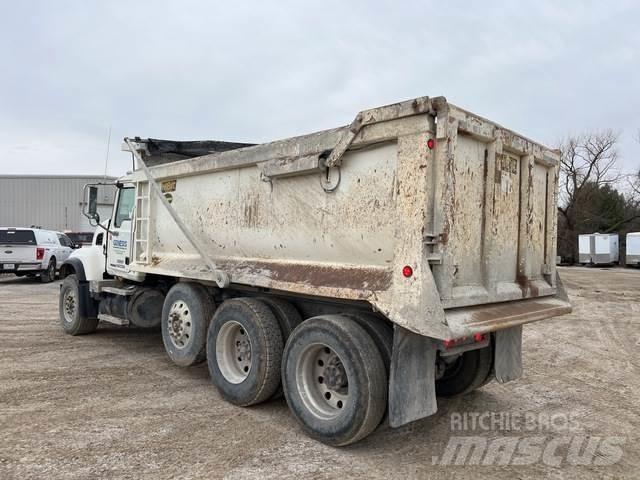 Mack CV713 Wywrotki