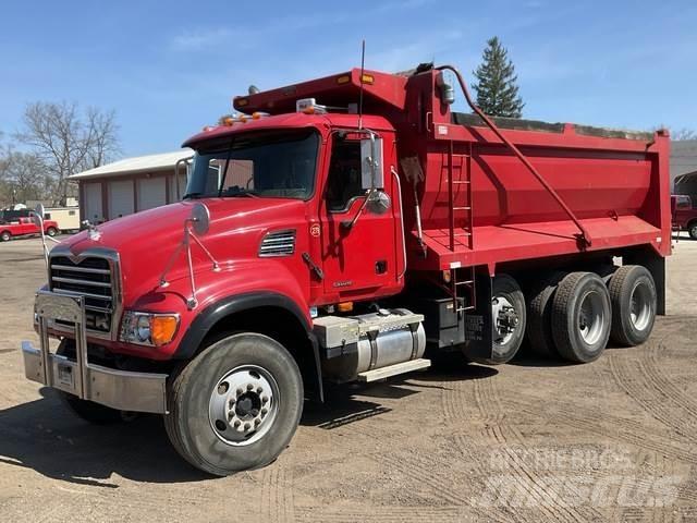 Mack CV713 Wywrotki