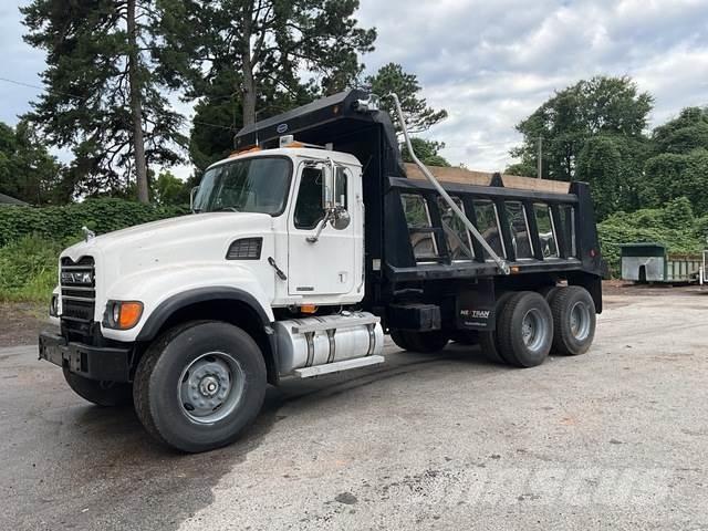 Mack CV713 Wywrotki