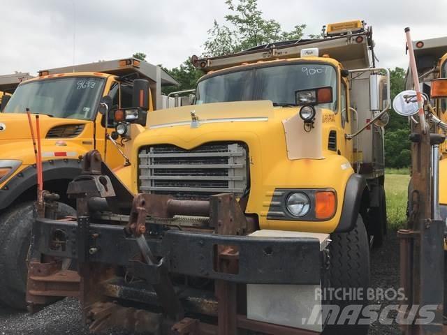 Mack CV713 Wywrotki