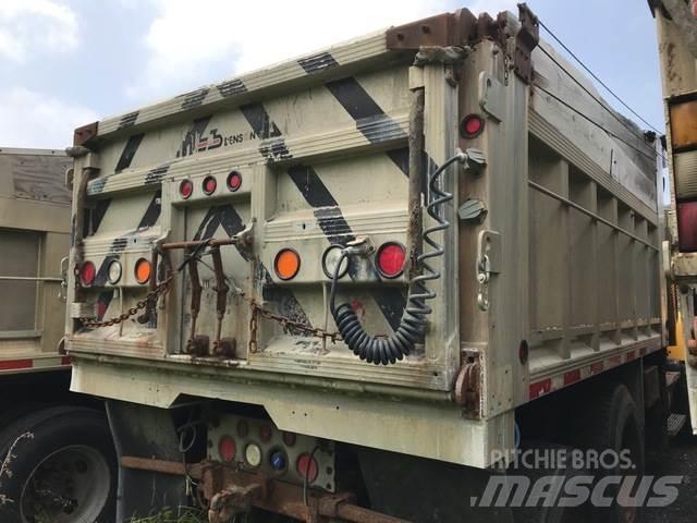 Mack CV713 Wywrotki