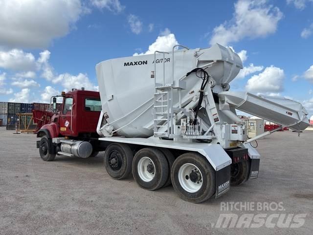Mack CV713 Inne