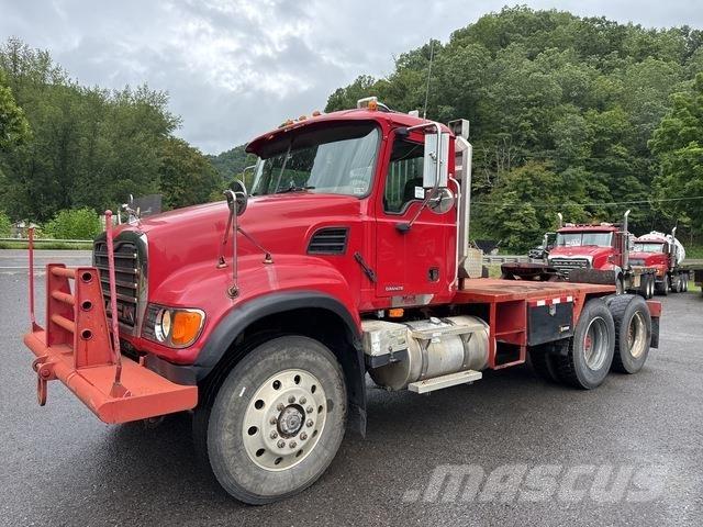 Mack CV713 Ciągniki siodłowe