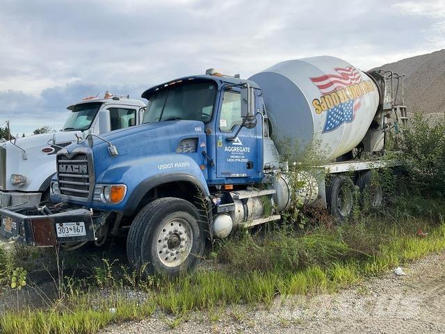 Mack CV713 Inne