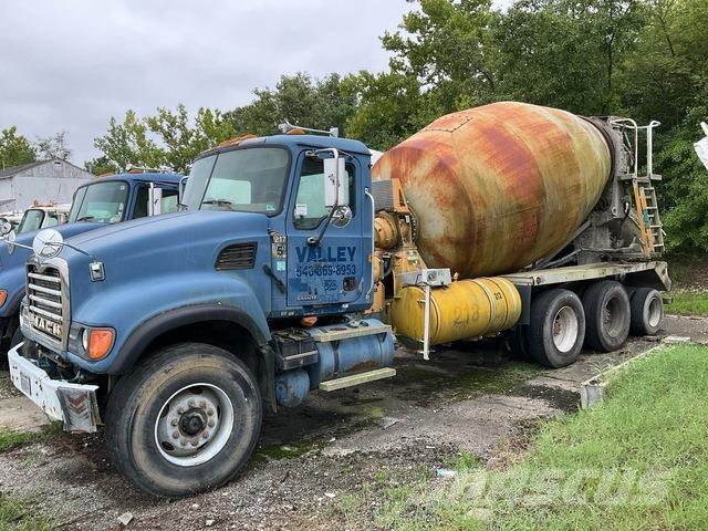 Mack CV713 Inne