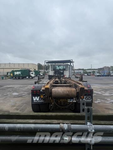 Mack CV713 Bramowce