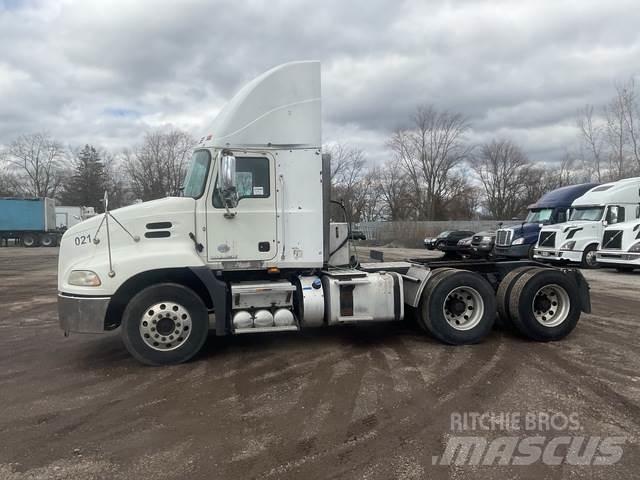 Mack CXU613 Ciągniki siodłowe