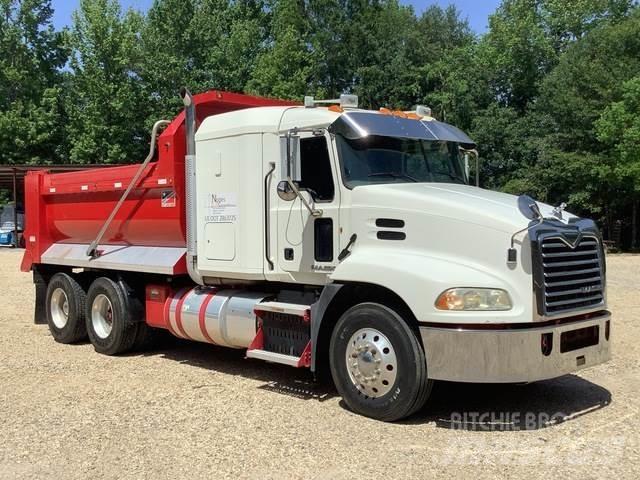 Mack CXU613 Wywrotki