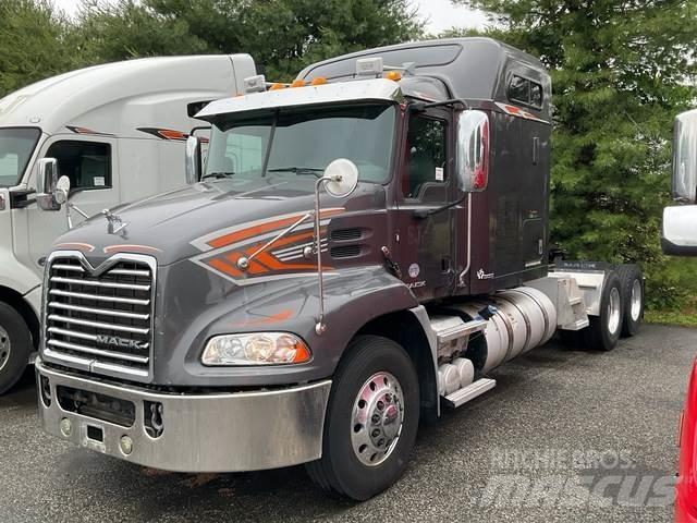 Mack CXU613 Ciągniki siodłowe