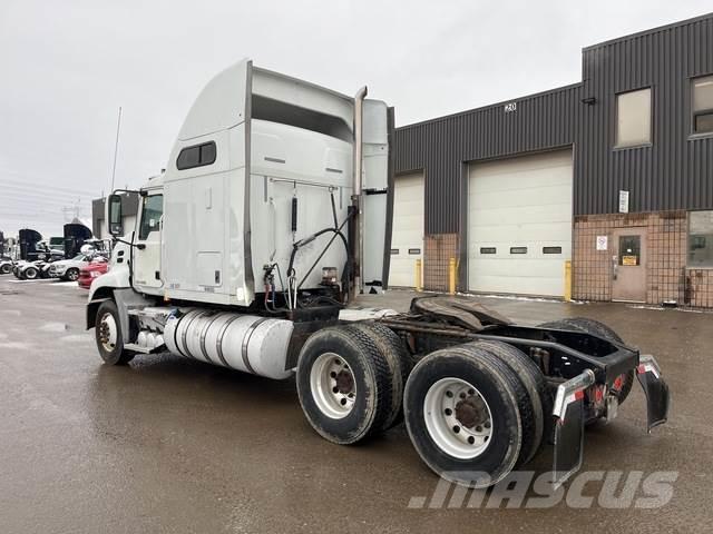 Mack CXU613 Ciągniki siodłowe