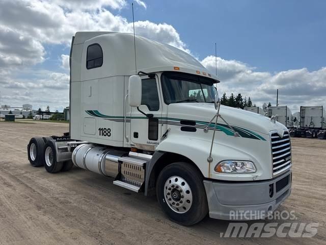 Mack CXU613 Ciągniki siodłowe