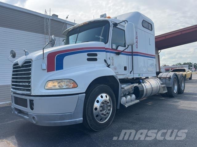 Mack CXU613 Ciągniki siodłowe