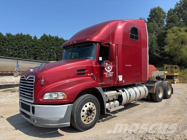 Mack CXU613 Ciągniki siodłowe