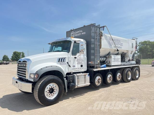 Mack GR64F Gruszki do betonu