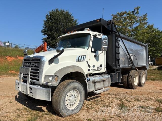 Mack GU713 Wywrotki