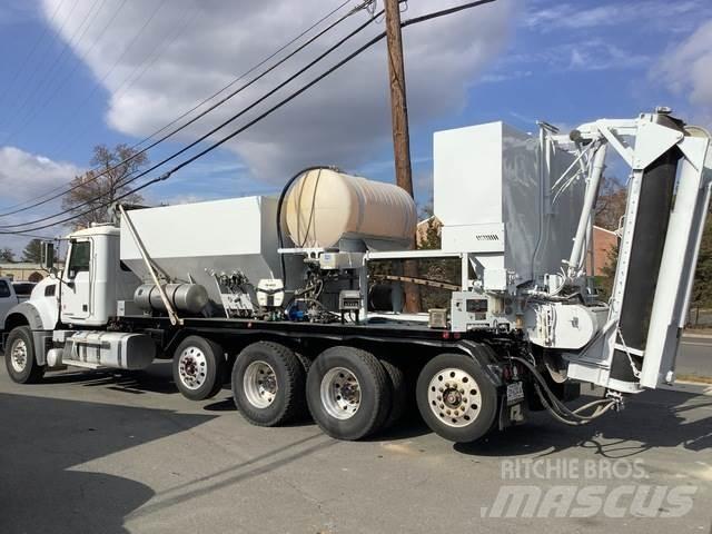 Mack GU713 Gruszki do betonu