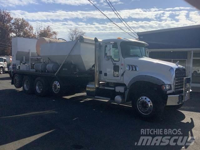 Mack GU713 Gruszki do betonu