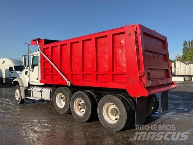 Mack GU713 Wywrotki